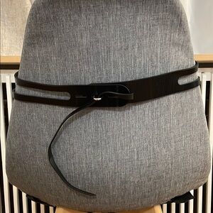 VINTAGE HELMUT LANG BLACK CALF LEATHER BELT WITH LOOP DETAIL